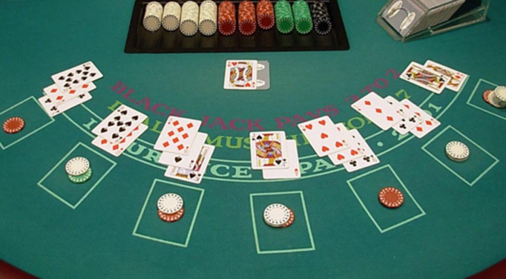Blackjack Europeisk blackjack vs Amerikansk Blackjack
